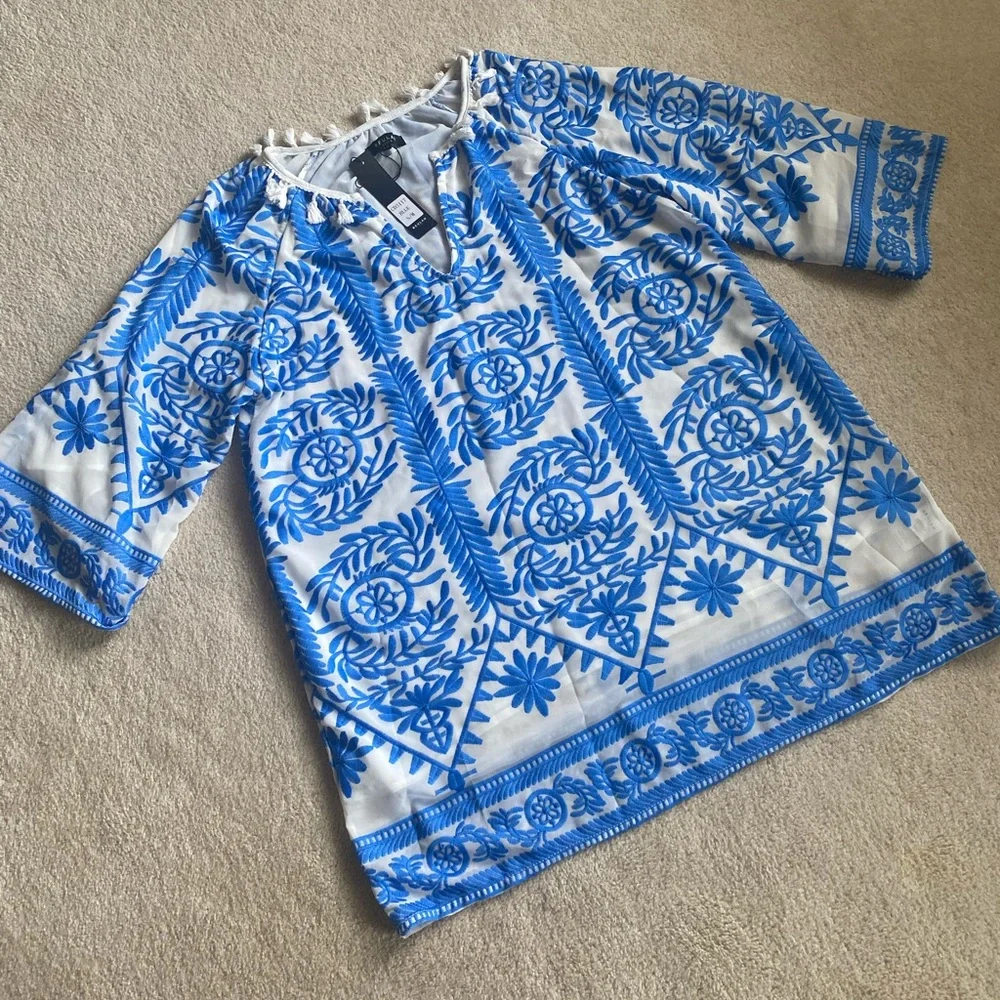 Vici Blue and White Embroidered Dress NWT - Picture 2 of 7